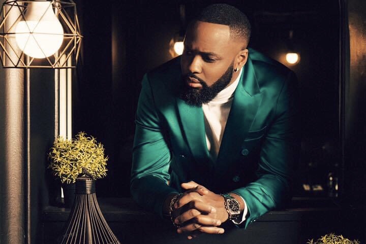 Hiro annonce la réédition de son album « Erratum » et sa date de sortie pour le 19 juin