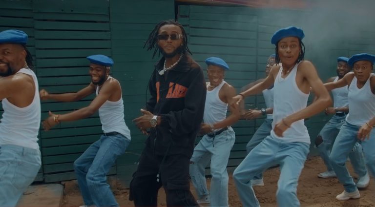 Samarino en mode Chuck Norris urbain dans le titre « Delta force » [Clip-Video]