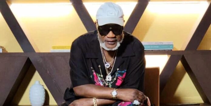 70B72D86-2DB2-42E5-BE55-113625838924