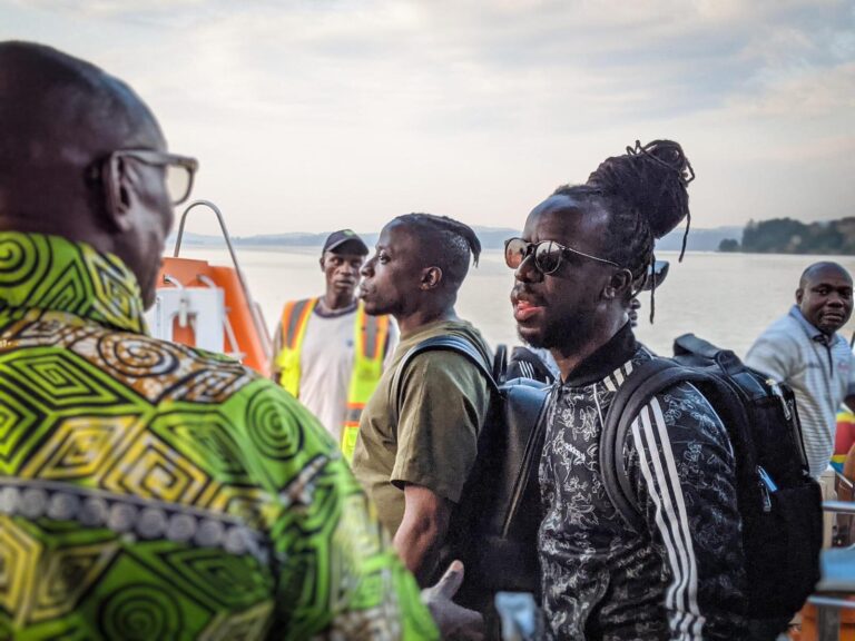 Youssoupha à Bukavu : « Je prie pour que le peuple congolais retrouve la paix et s&rsquo;émancipe »