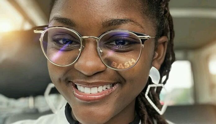 E8334300-2D77-4705-95F4-D7AC71063F99