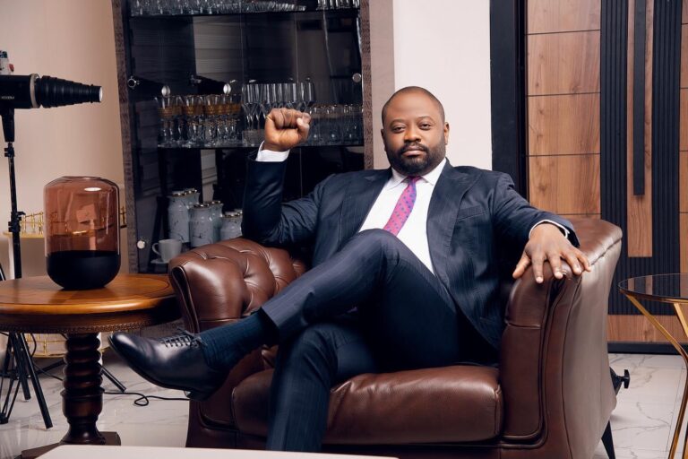 Moïse Mbiye : Bientôt une fin de sa carrière musicale pour se concentrer à ses activités de représentant légal de Cité Bethel