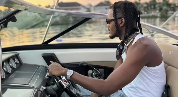 EB3CB6CA-E9E1-4481-89B5-A42ECE8A830B