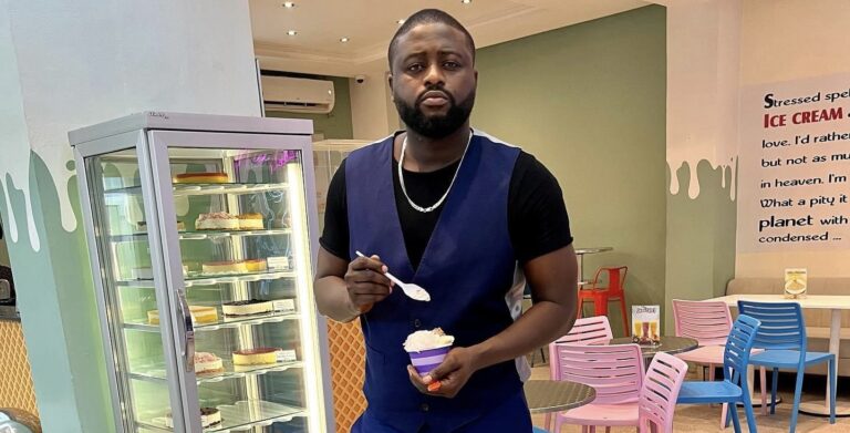 Fiston Mbuyi sortira un nouveau single intitulé « YAHWEH KUMAMA » dans quelques jours