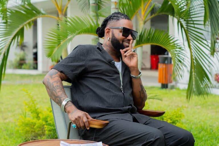 Ferre Gola : Sa chanson « Bizorbi » au cœur d&rsquo;un challenge contagieux sur TikTok