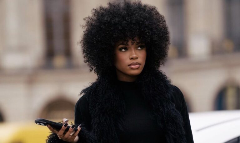 Didi Stone, la nouvelle muse dans la mode d&rsquo;après Forbes