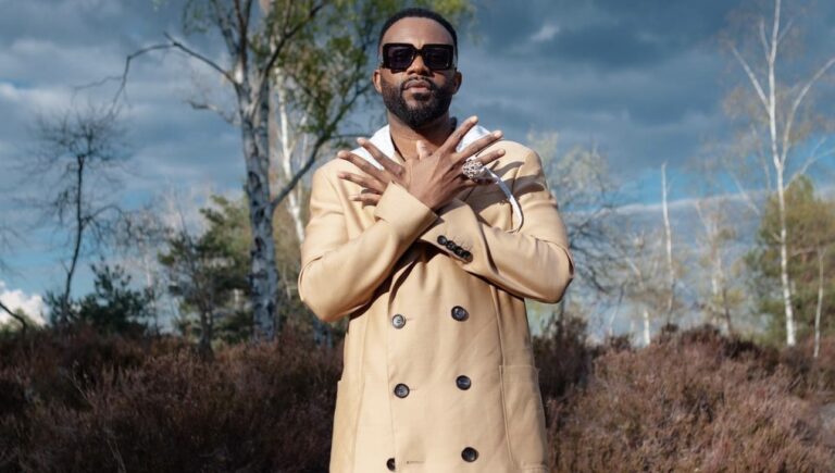 Fally Ipupa : le clip de son titre « Mayday » visionné plus d&rsquo;1 Millions de fois