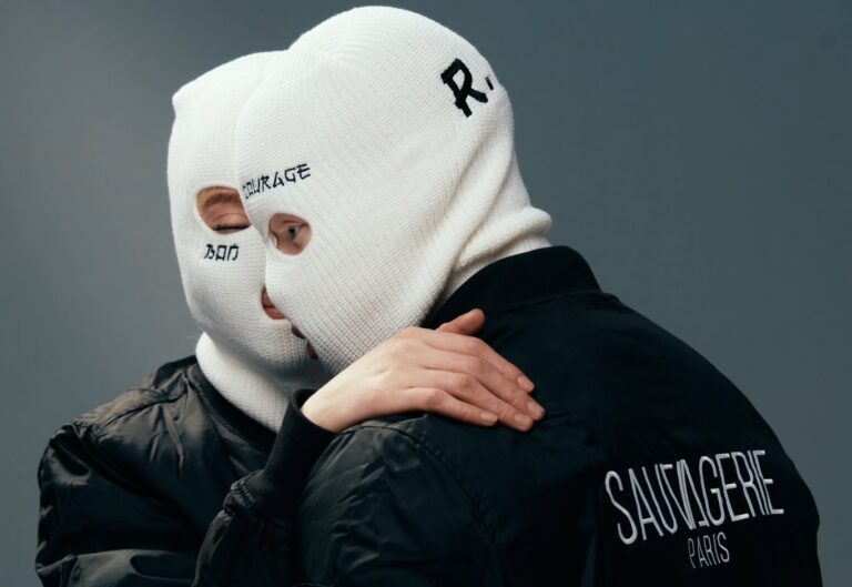 Kalash Criminel lance sa marque de mode SAUVAGERIE PARIS et met en avant des mannequins albinos