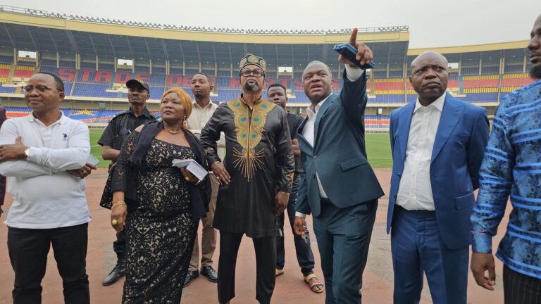 Félix Wazekwa inspecte le Stade des Martyrs en prévision de son concert événementiel