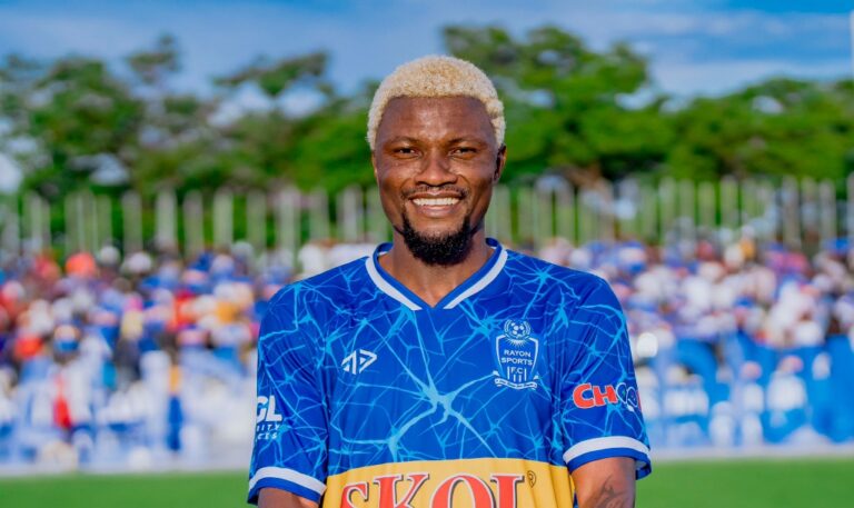 Football : Héritier Luvumbu sera décoré par Félix Tshisekedi et rejoindra V.Club