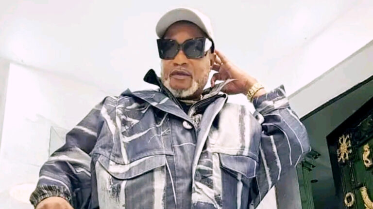 « Il n&rsquo;y a pas de guerre. On nous gifle », les propos que Koffi Olomide expliquera ce jeudi au CSAC