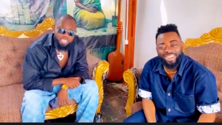 Fabregas rend une visite surprise à son ancien protégé Patrick Beckham