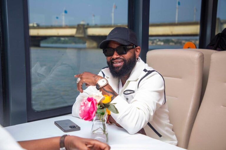 Ferre Gola repartira bientôt en tournée internationale !