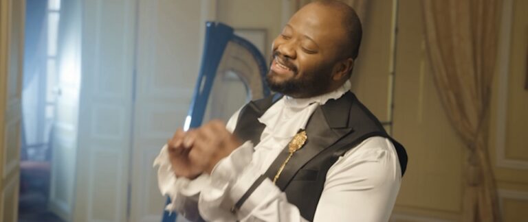 Moïse Mbiye franchit la barre des 5 millions de vues sur YouTube avec le clip « Ba Sango Malamu »