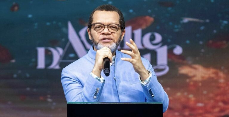 Marcello Tunasi se remarie un an après le décès de son épouse Blanche