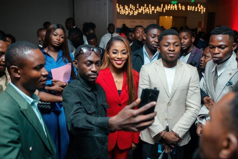 Formation numérique en RDC : Grâce Emie Kutino et Airtel s’allient pour former 250 000 jeunes aux métiers du digital