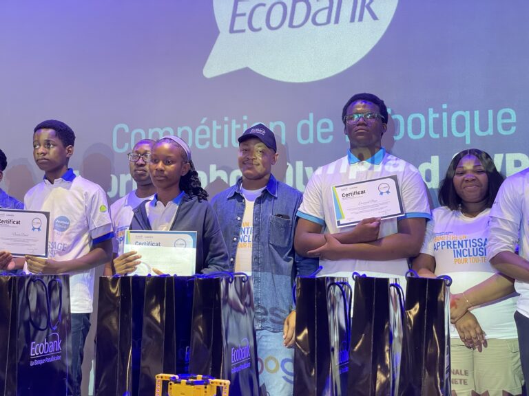 Journée Ecobank 2025 : Ecobank RDC mise sur l’éducation inclusive et la formation numérique des jeunes