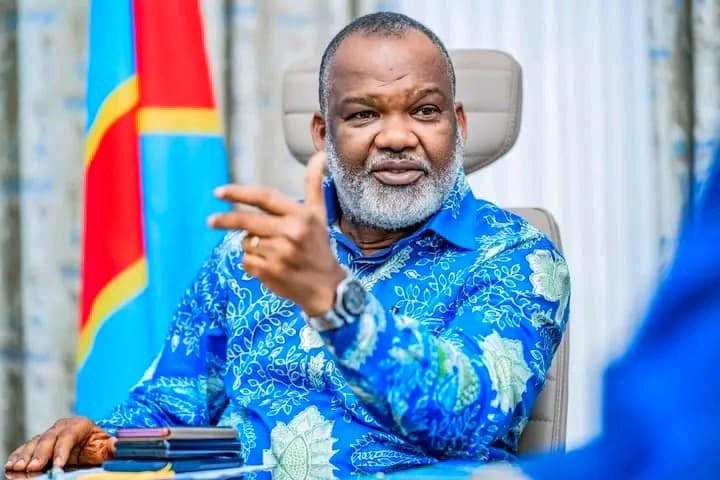 Nanga s&rsquo;adresse à Tshisekedi : “ Si tu es GARÇON, viens, sans l’AFC/M23, rouvrir l’aéroport de Goma”.