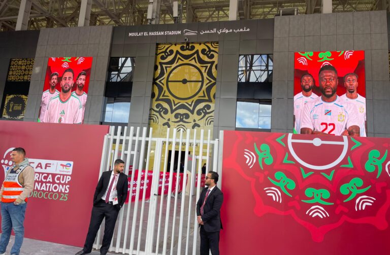 CAN 2025 : le FBI observe le dispositif sécuritaire du choc Algérie – RDC