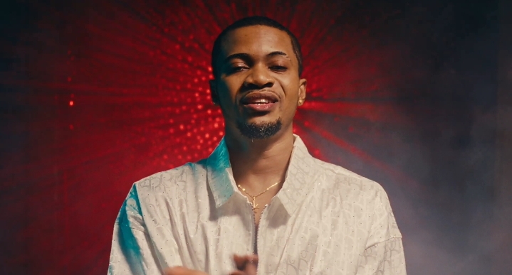 « Sala Nga » : Gaz Mawete dévoile un clip qui sublime la romance