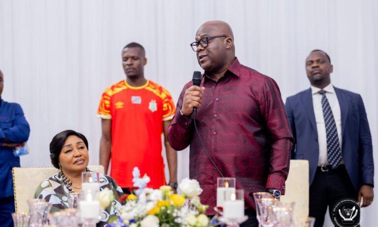 A Houston, Félix Tshisekedi promet de porter les Léopards face au Portugal