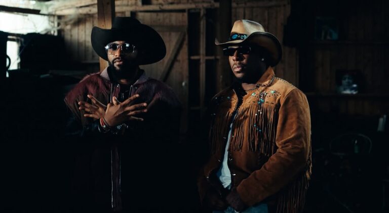 « Doucement » : Le titre de Fally Ipupa et Joé Dwèt Filé rend sa sensualité sur l&rsquo;album XX