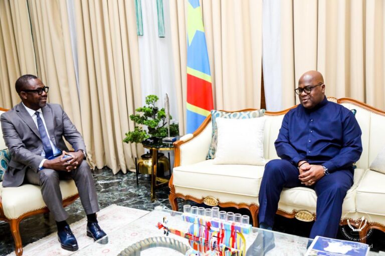 Félix Tshisekedi promet 2 millions USD aux clubs de Ligue 1 et soutient le projet de réforme de la FECOFA