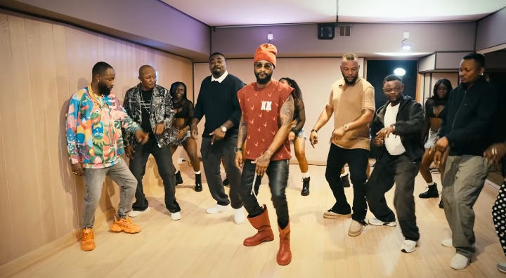 « Wanna Danse », Fally Ipupa dévoile un clip taillé pour les pistes de danse [VIDÉO]