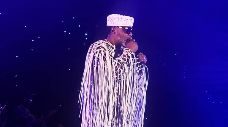 Koffi Olomidé célèbre ses 70 ans au stade Roi Baudouin