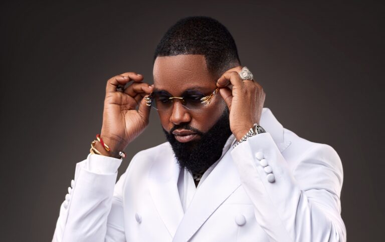 Ferré Gola dévoile la première tracklist de l’album « Code 16 »